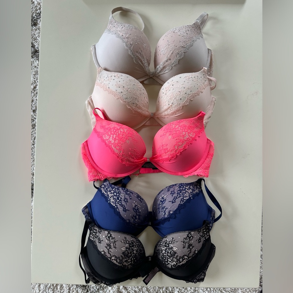 Lot of 34D Victoria’s Secret Push Up Bras